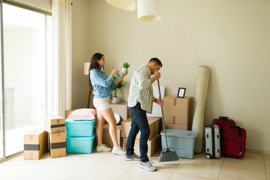 Key Differences Between Move-out And Regular Cleaning Services New York, NY Key Differences Between Move-out And Regular Cleaning Services New York, NY